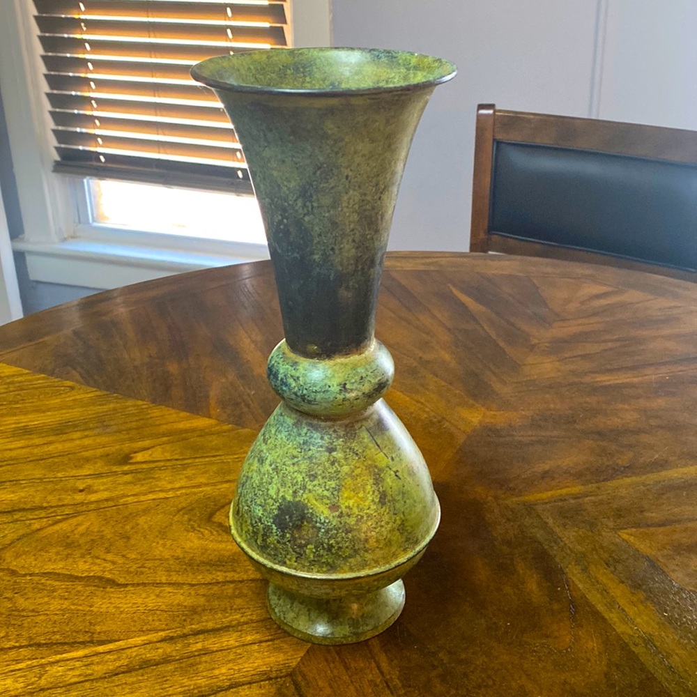 Tuscany vase